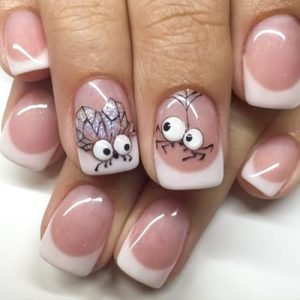 Square Press on Nails French Short Fake Nails Nude Pink and White Acrylic Nails with Cute Fly Design Full Cover Glue on Nails Kit 24Pcs Glossy Artific