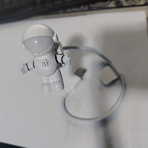 TEMU LED Astronauta Criativo USB para Laptops